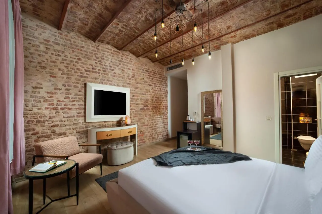 Nine Istanbul Hotel